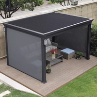 Pergola bioclimatique motorisée avec structure en aluminium renforcé et épaissi, toit imperméable, résistant aux UV et aux vents de typhoon, idéale pour les barbecues en cour.