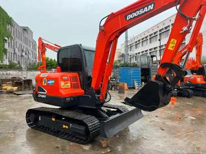 Escavatore Cingolato <span class=keywords><strong>Doosan</strong></span> DX60 Usato con Poche Ore di Utilizzo, Macchinari Usati <span class=keywords><strong>Doosan</strong></span> DX 60 80 <span class=keywords><strong>140</strong></span> 150 225 300 340 - Product Image 2