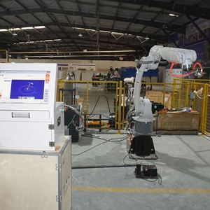Robot de peinture automatique industriel à 6 axes pour la peinture en poudre de meubles avec moteur PLC - Product Image 5