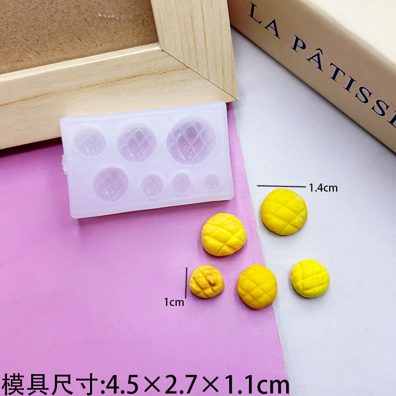 7-piece pineapple bun mold
