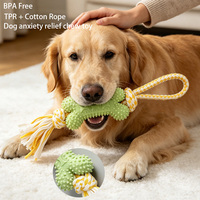 Jouet à mâcher pour chien en TPR sans BPA avec corde en coton, jouet interactif pour la dentition et le soulagement de l'anxiété, vente en gros