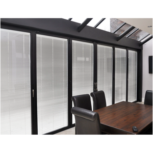 Système de cloisons en aluminium Graki pour bureau, avec double vitrage, design moderne, écologique et durable, pour entrepôts et hôpitaux - Product Image 1