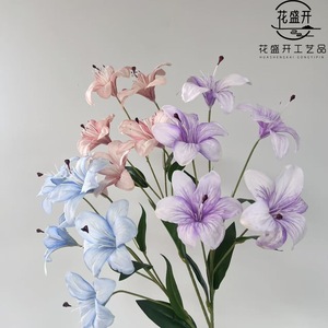 Fleurs artificielles de lys du Japon à 5 têtes, fleurs en soie haute simulation pour décoration de mariage et ornement de maison - Product Image 3