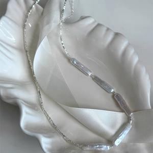 Collar de Plata Gris con Perla Barroca Natural, Diseño Francés, Lujo Ligero, Cadena de Clavícula Rota de Plata S925 - Product Image 1