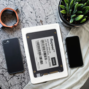 SSD Profesional de 2.5 Pulgadas K7: SATA Rev 3.0, NAND TLC 3D, Bajo <span class=keywords><strong>BER</strong></span>, Controlador SMI y 3 Años de Garantía - Product Image 5