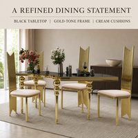Ensemble de table à manger en verre noir de luxe avec cadre en métal doré et chaises rembourrées crème pour hôtels, restaurants, hôtellerie, intérieurs résidentiels