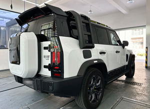 Jetour T2 2024 Conversión City Hunter Body Kit Parachoques delantero Rejilla Bull bar Falda lateral Capó Jetour 2024 Piezas de accesorios - Product Image 6