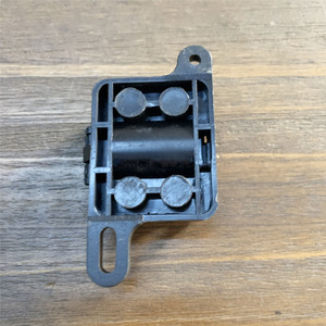 Pièce compatible Liugong 856 50CN 855 862 855N 50C 30E 835 842 Boîte à fusibles 37B0915 Pièces de machines de construction directes d'usine - Product Image 4