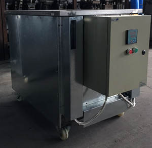 Pompe à réservoir en acier inoxydable à enveloppe chauffante électrique sur mesure en Chine, capacité de 25 kg pour la fonte de cire - Product Image 3