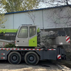 รถเครนรถบรรทุกไฮดรอลิกประสิทธิภาพสูง Zoomlion 25 ตัน ZTC250A562 มีเสถียรภาพ - Product Image 6