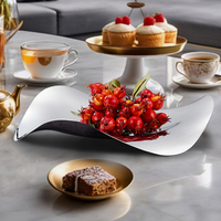 Plateau de service en acier inoxydable 304, forme ondulée irrégulière, épaissi, écologique, anti-explosion, style européen de luxe, pour fruits et en-cas