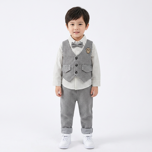 Nouvel ensemble 3 pièces style britannique pour garçons : gilet, nœud papillon, chemise et pantalon – <span class=keywords><strong>Tenue</strong></span> de cérémonie pour tout-petits en polyester/coton - Product Image 3