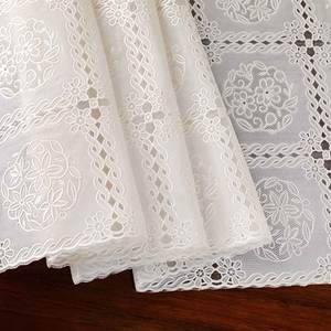 Tovaglia in pizzo tinta unita materiale in PVC usa e getta monouso panno per festa di nozze banchetto Pano De Mesa - Product Image 1