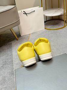 Nouveau modèle 2026 de chaussures de sport décontractées pour hommes, à semelle épaisse, confortables pour une utilisation en extérieur et adaptées au port quotidien. - Product Image 4