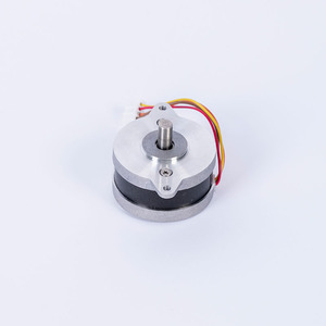มอเตอร์ 50 มม. 0.9 องศา 2 เฟส 4 สาย 4.2vdc 47MN.M 0.2A 15 มอเตอร์ สำหรับเครื่องแกะสลัก 15 มอเตอร์ 11 สเต็ป - Product Image 1