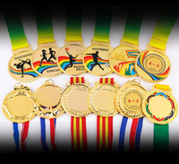 Médailles de sport personnalisées en gros pour les événements de marathon et de football, en alliage de zinc et en métal, placage or, forme ronde, impression UV