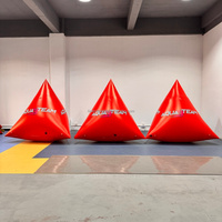 Bouée gonflable triangulaire étanche et durable en PVC de 1m, 2m ou sur mesure pour événements aquatiques, courses de natation et publicité