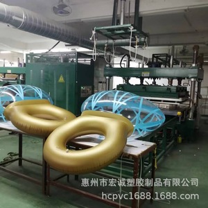 Anillo de Natación Inflable con Forma de Diamante, 140x120 cm, PVC Ecológico, para Uso en Parques Acuáticos y Resorts para Adultos - Product Image 1