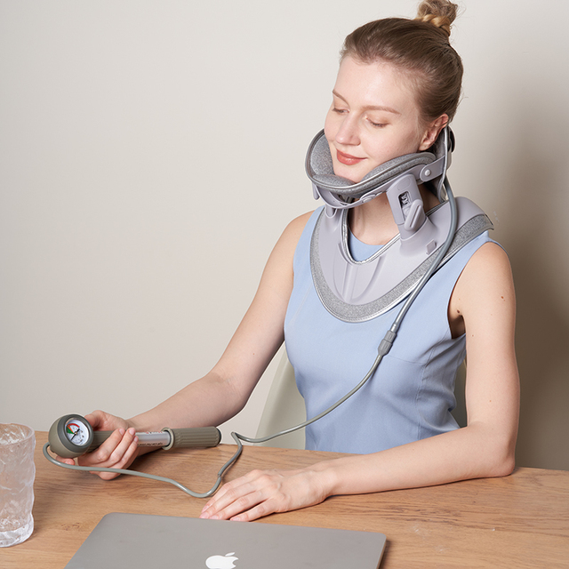 CE Approved Rehabilitation Thoracic Spine Traction Best Neck Traction Device Chiropractic Neck Stretcher for Neck Pain