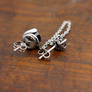 yunnique Drop <b>Earrings</b> Black Round <b>Stud</b> With <b>Chain</b> Titanium Steel Bezel Setting Geometric Design Fashion Jewelry - Product Image 2