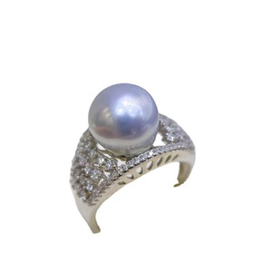 Perle d'eau de mer australienne blanche, 11 mm, lumière froide, ronde, couleur, design presque rond avec bouche mobile - Product Image 4