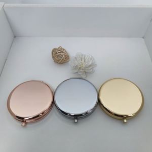 Portable Round Folded <b>Compact</b> <b>Mirrors</b> Rose Gold Silver Pocket <b>Mirror</b> Making up for Personalized Holiday Mother's Day Gift - Product Image 4