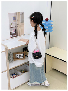 Bolso Bandolera Impermeable de PU para Niñas, con Cadena y Lazo, 5 Colores, <span class=keywords><strong>Precio</strong></span> Económico, Última Moda - Product Image 4