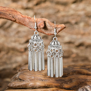 Pendientes Colgantes Étnicos Plateados para Mujer, Joyería de Borlas, Accesorio de Moda de Aleación - Product Image 1