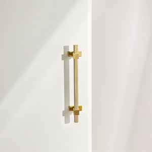 Tiradores de Latón Macizo Personalizados con Diseño Europeo para Refrigeradores, Gabinetes de Vino y Puertas de Entrada con Acabado Moleteado - Product Image 4