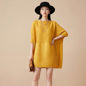 ชุดเดรสจีบสไตล์เกาหลีแบบลำลองสำหรับผู้หญิง แฟชั่นหรูหรา แขนกุด กระโปรงจีบหลวมๆ เสื้อผ้าขายส่งราคาถูกจากตลาดขายส่ง - Product Image 4