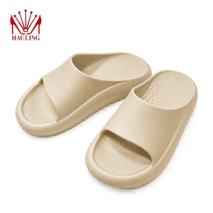 Sandalias EVA Cloud Slides de Fábrica Directa con Suela Gruesa y Ligera con Soporte de Arco, Colores Personalizados para Interiores y Exteriores - Product Image 5