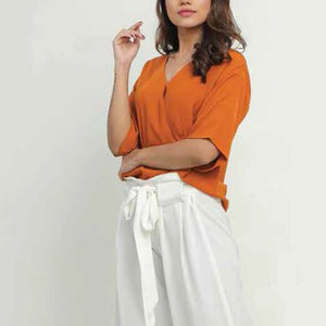 Blusa Casual de Verano para Mujer al por Mayor, Top Cruzado con Cuello en V, Manga Media, Ajuste Holgado, Color Liso, Camisa de Poliéster para Dama - Product Image 2