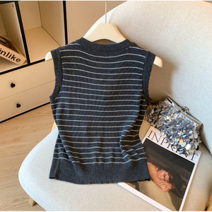 Chaleco sin mangas de punto a rayas azul marino y gris con cuello tipo chal para mujer, ropa de otoño - Product Image 4