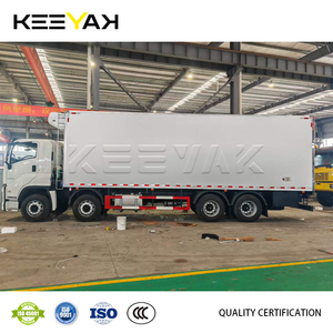 Camion frigorifique ISUZU 8*4 de qualité supérieure, isolation 100 mm, capacité 30T, pour le transport alimentaire, personnalisable - Product Image 5