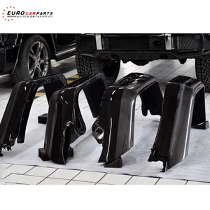 Garde-boue en fibre de carbone de 18 cm de largeur pour Mercedes G Wagon W463 4x4, compatible avec les modèles G500, G55, G350, pour transformation en garde-boue larges 4x4 - Product Image 1