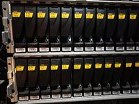 Untuk EMC 005049449 005049450 005050037 005050595 2T SAS Hard Disk Eksternal
