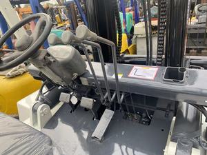Chariot élévateur diesel TCM FD70 de 7 tonnes, capacité de 7000 kg, mât de 3 m, moteur Isuzu, équipement industriel lourd pour entrepôt - Product Image 2