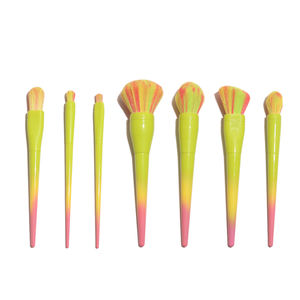 Ensemble de <span class=keywords><strong>pinceaux</strong></span> de maquillage personnalisé <span class=keywords><strong>docolor</strong></span> fond de teint synthétique dense glitz glam pinceau de beauté pinceau au design unique de haute qualité - Product Image 6