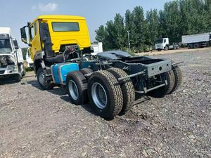Camión Tractor HOWO 6x4 de 371 HP, Camión de Servicio Pesado, 371, 375, 380 hp, Camión Tractor Howo en Venta - Product Image 5