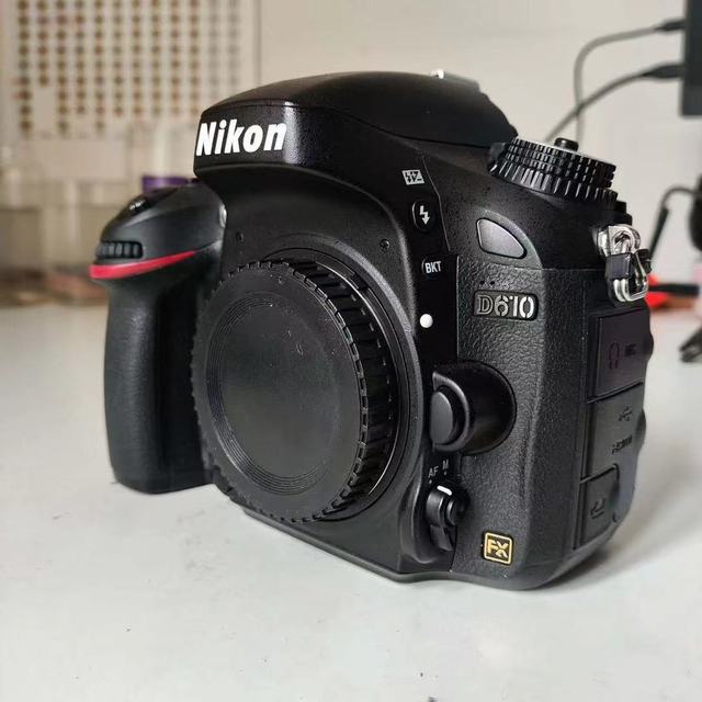 D610 ni  kon camera Second hand Used Camera DSLR Professional Digital Camera with battery and battery charger