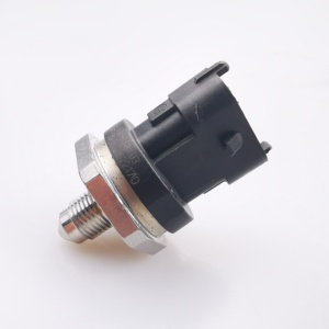 Датчик давления топлива 10205566 30026497 SAIC MAXUS G10 <span class=keywords><strong>2</strong></span>,0 T - Product Image 3