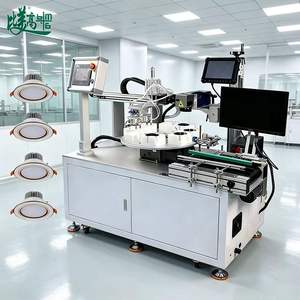 Machine de marquage laser à fibre à autofocus avec bras robotique pour chargement/déchargement, fonction de détection de type de plastique, précision de la coque de lampe LED - Product Image 1