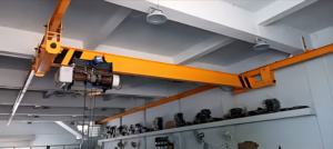 Carro Motorizado y Polipasto Eléctrico para Manejo de Materiales en Fábrica con Sistema de Grúa Monorraíl Aérea - Product Image 3