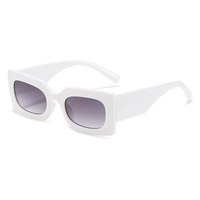 Lunettes de soleil de luxe 2026 pour femme, petites, carrées, protection UV400, style rétro rectangulaire, verres personnalisables avec logo, disponibles en bleu et noir