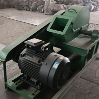 Literie de cheval de haute qualité Machine de rasage en bois Prix compétitif Opérations de moulin
