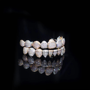 คุณภาพสูง VVS Moissanite grillz เพชรตัดสดใสออกแบบได้ตามต้องการ925เงินฮิปฮอปกริลส์เครื่องประดับชั้นดี - Product Image 1