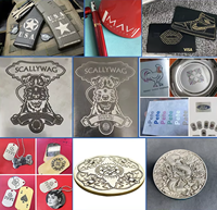 Tragbare 30W Raycus Faserlaser-Markiermaschine Lasergraviergerät für Metallgravur mit Drehachse