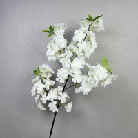 4 Branches de fleurs artificielles de cerisier, fleurs de pêcher Sakura en soie multicouche rose, décoration florale pour allée de mariage