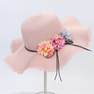 Nouveau produit <span class=keywords><strong>2022</strong></span>, chapeau de paille simple pour femme, grand chapeau de soleil à fleurs, vente en gros, chapeau de soleil fin et respirant pour l'été - Product Image 1