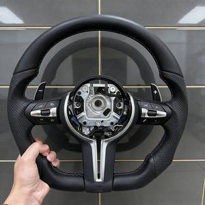 Volant de voiture en stock, vente directe usine pour <span class=keywords><strong>BMW</strong></span> M3 M5 F10 F20 F30 F11 F18 F31 F35 F40 E70 E71 E90 E91 – Vente en gros et au détail - Product Image 3